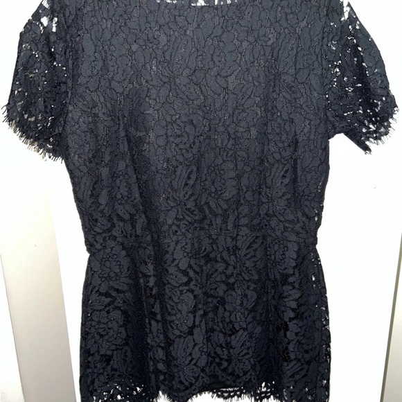 NWOT Isaac Mizrahi Black Lace Summer Blouse peplum top with shark bite bottom - Picture 3 of 4